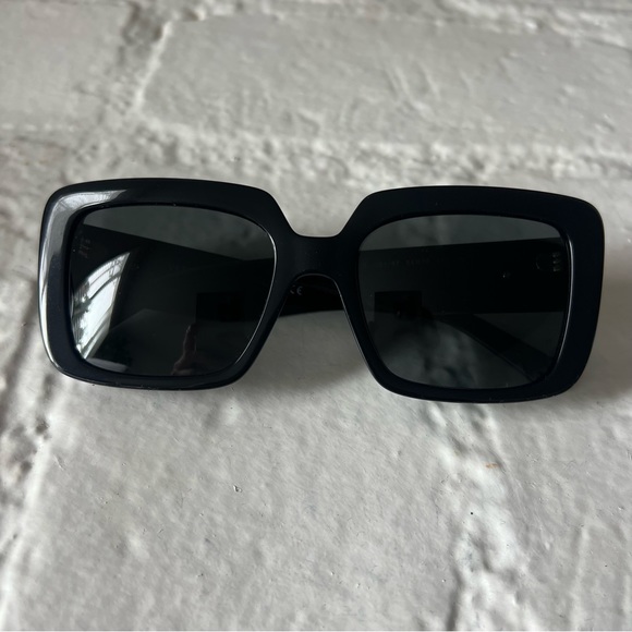 Versace Mod-4384-B Black Sunglasses - Picture 9 of 15